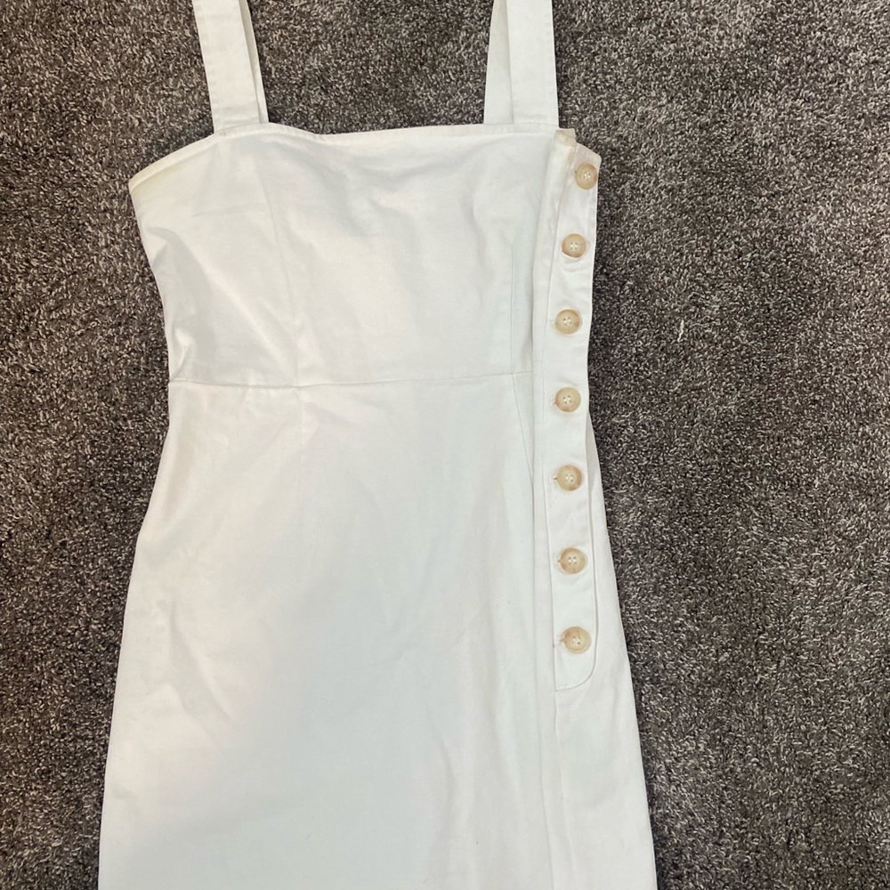 white dress